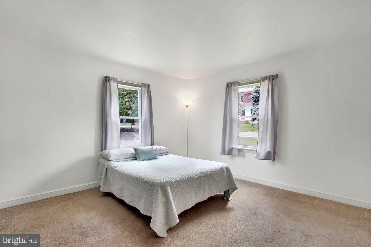 3360 East Prospect Road York, PA 17402 - Photo 8 of 25 Gallery Image 8