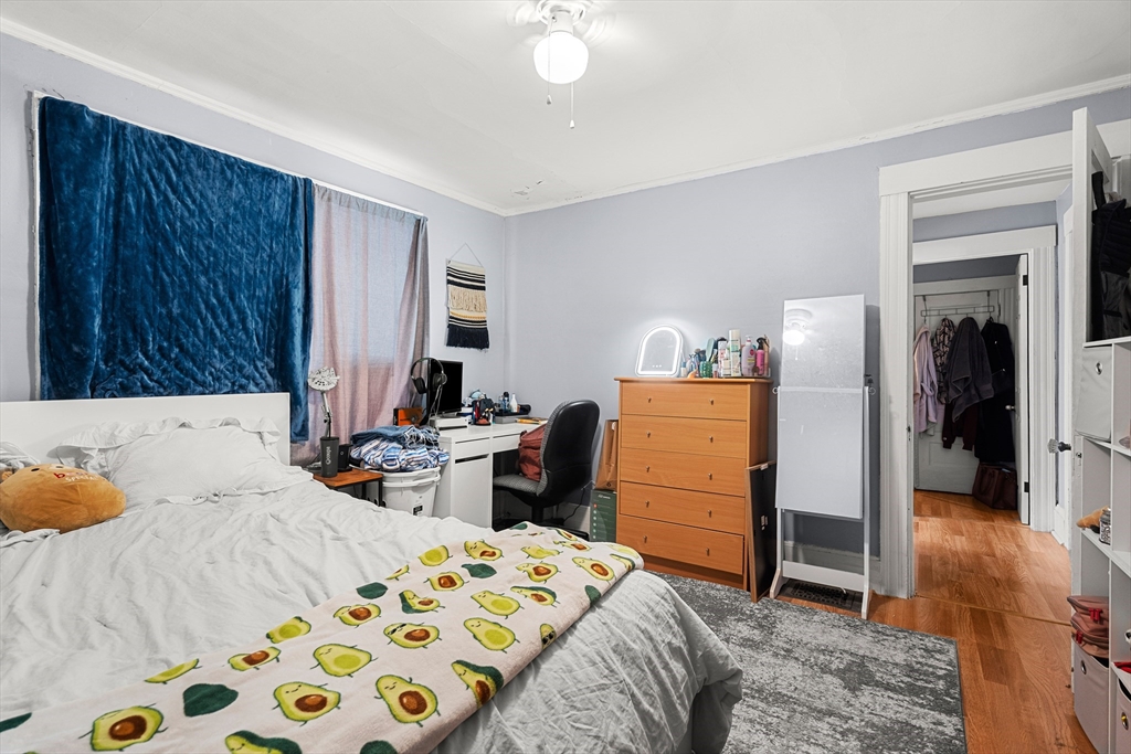 8-10 Russell Road Winchester, MA 01890 - Photo 16 of 39