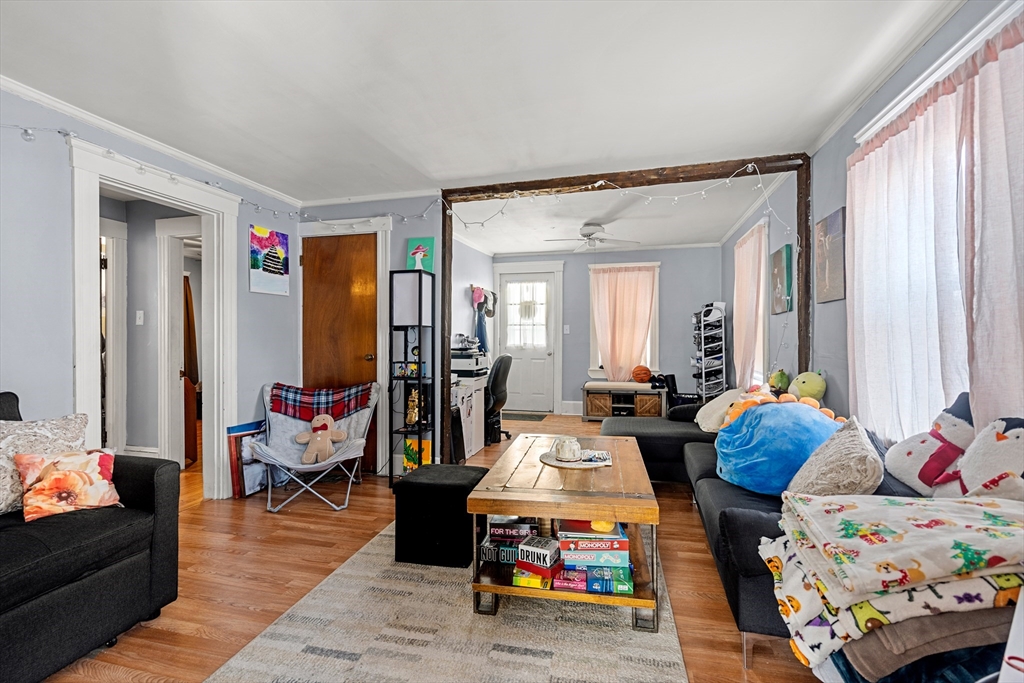 8-10 Russell Road Winchester, MA 01890 - Photo 7 of 39