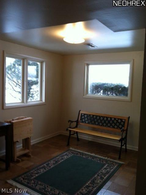 31025 Cedar Road Cleveland, OH 44124 - Photo 12 of 13 Gallery Image 12