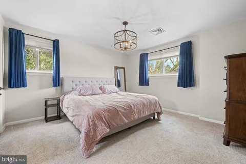 $739,900 | 221 Hemlock Lane, Springfield, PA 19064