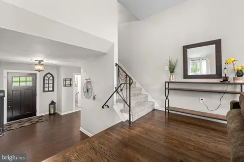 $739,900 | 221 Hemlock Lane, Springfield, PA 19064