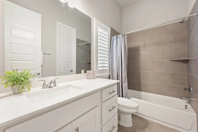 $849,000 | 17904 Dufour Drive, Austin, TX 78738