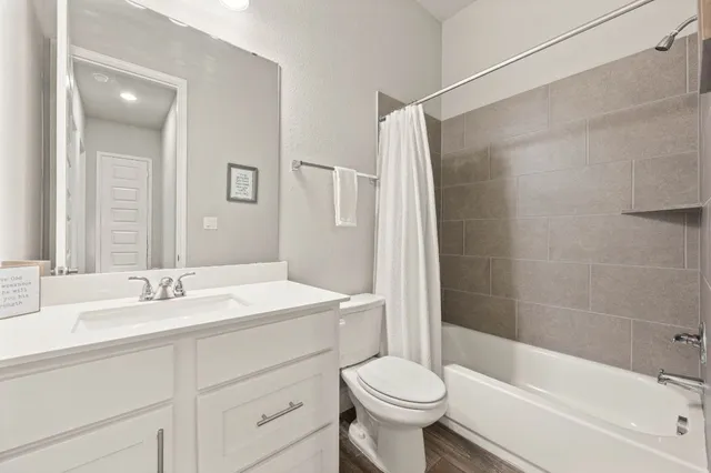 $849,000 | 17904 Dufour Drive, Austin, TX 78738