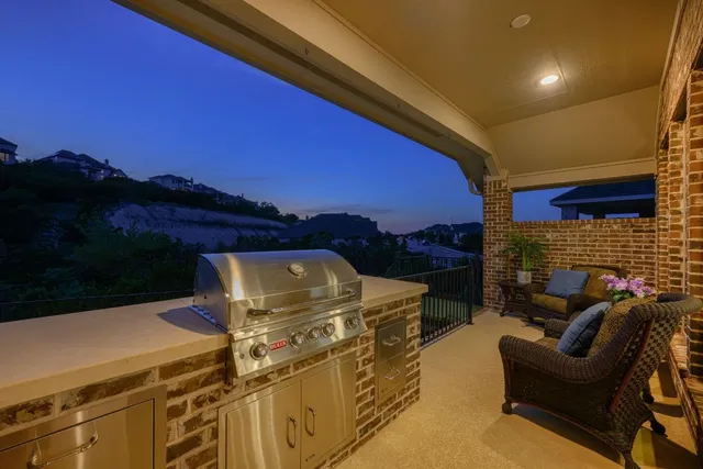 $849,000 | 17904 Dufour Drive, Austin, TX 78738