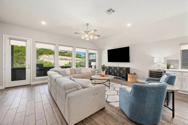 $849,000 | 17904 Dufour Drive, Austin, TX 78738