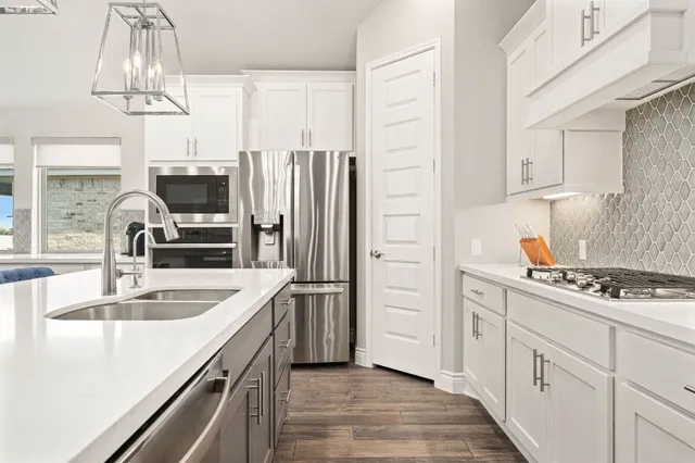 $849,000 | 17904 Dufour Drive, Austin, TX 78738