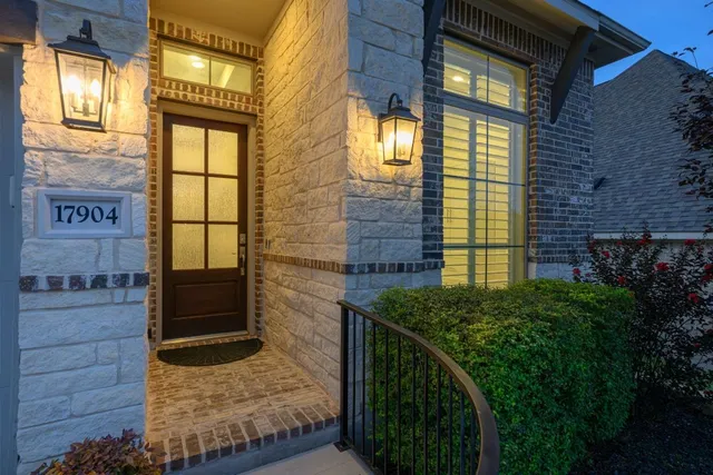 $849,000 | 17904 Dufour Drive, Austin, TX 78738