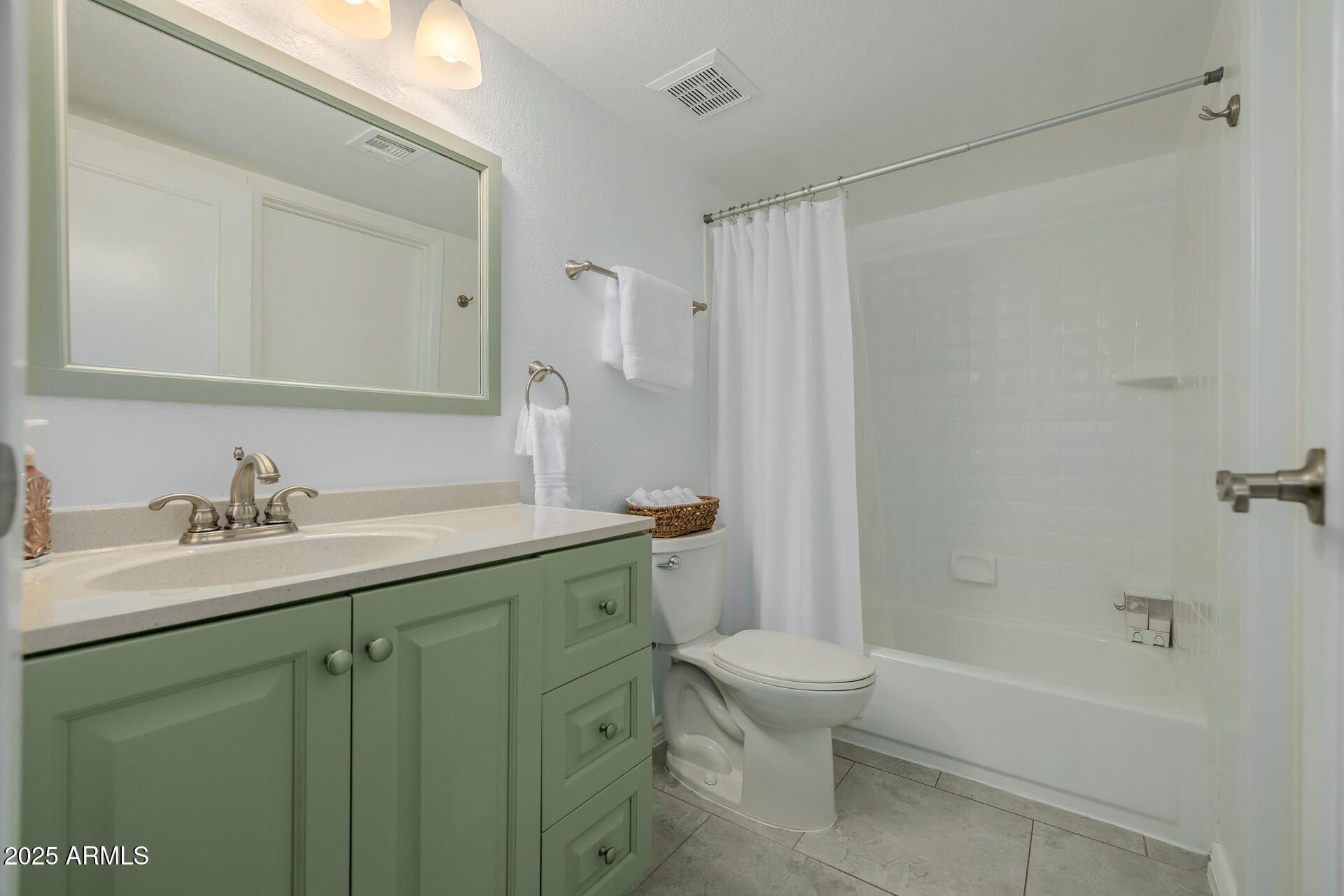 1800 West Elliot Road, Unit 237 Chandler, AZ 85224 - Photo 15 of 30 Upgraded Bath