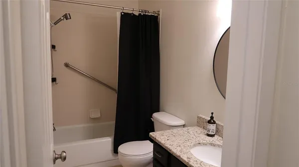 $1,400 | 2025 San Marcos Drive Southeast, Unit 27, Winter Haven, FL 33880