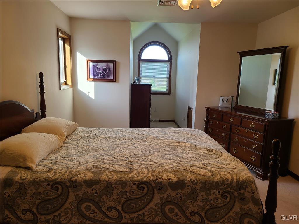 6281 Hower Road Pen Argyl, PA 18072 - Photo 28 of 47