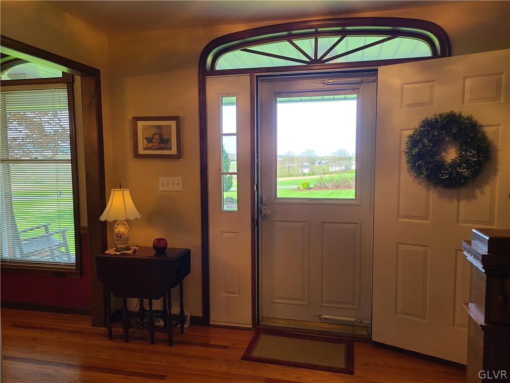 6281 Hower Road Pen Argyl, PA 18072 - Photo 9 of 47