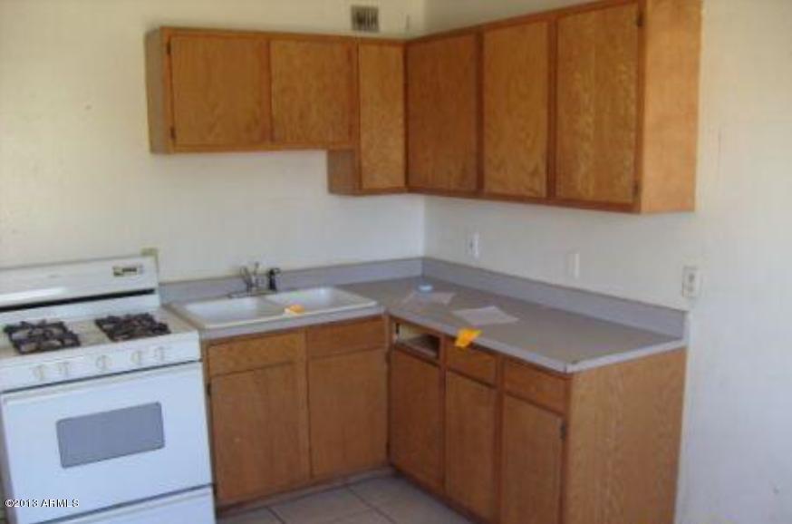 2750 East Roeser Road Phoenix, AZ 85040 - Photo 4 of 5 Screen Shot 2013-09-17 at 1