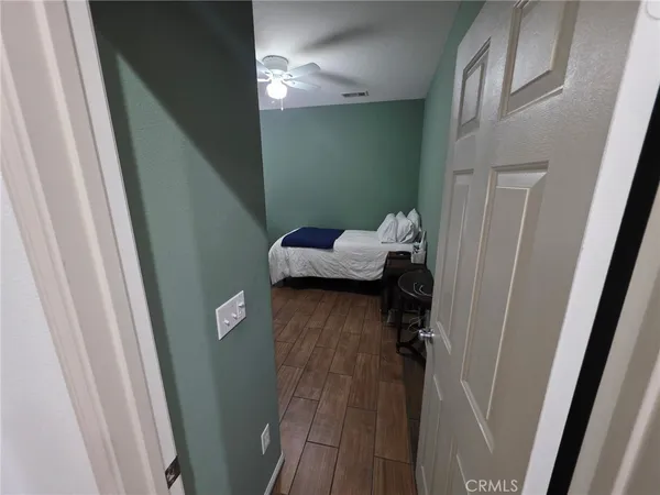 $4,000 | 15895 Green Acres Court, Victorville, CA 92394