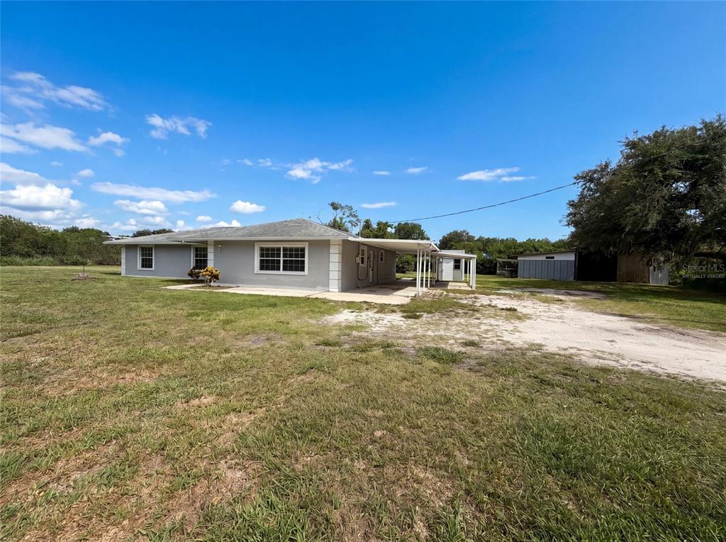 2805 Roman Road Palmetto, FL 34221 - Photo 4 of 29