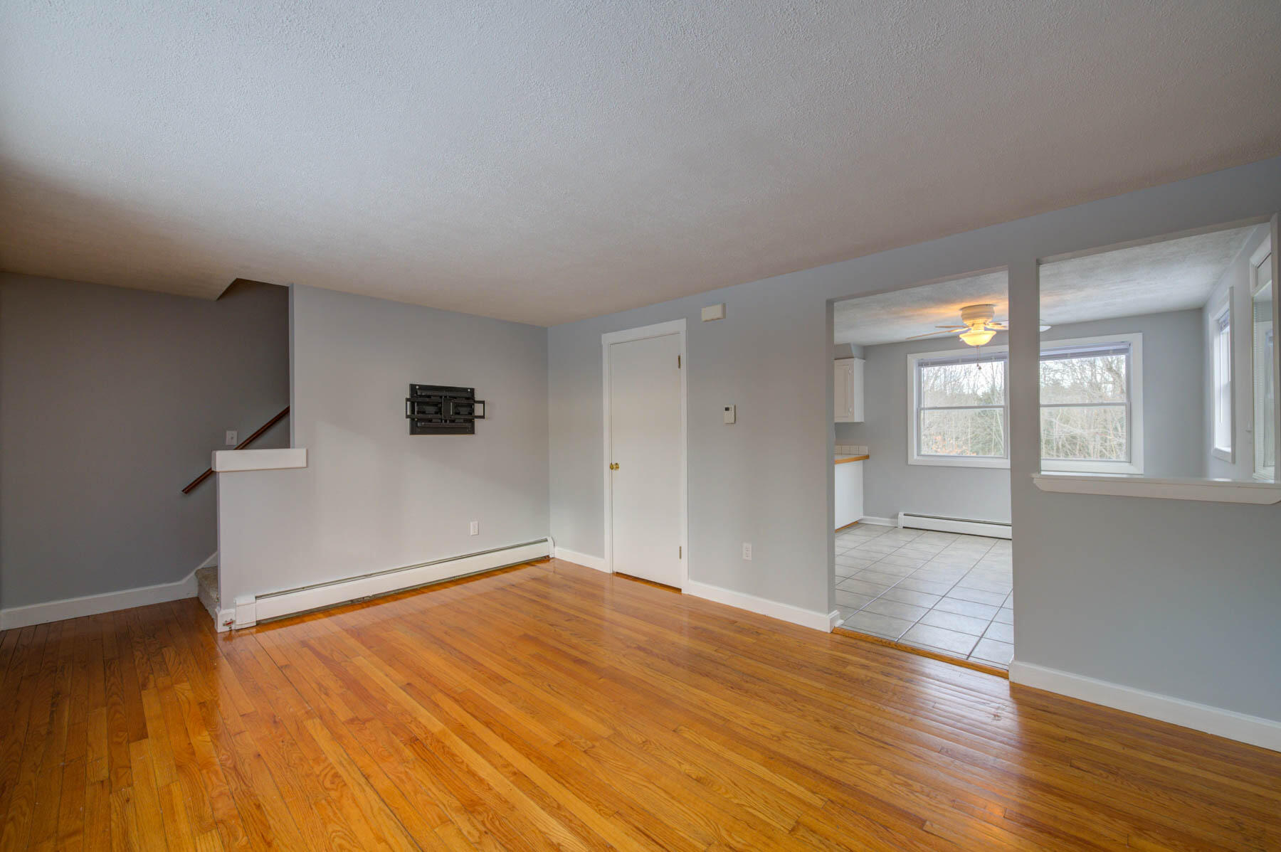 433 Duck Pond Road Westbrook, ME 04092 - Photo 10 of 19 433-LivingRoom