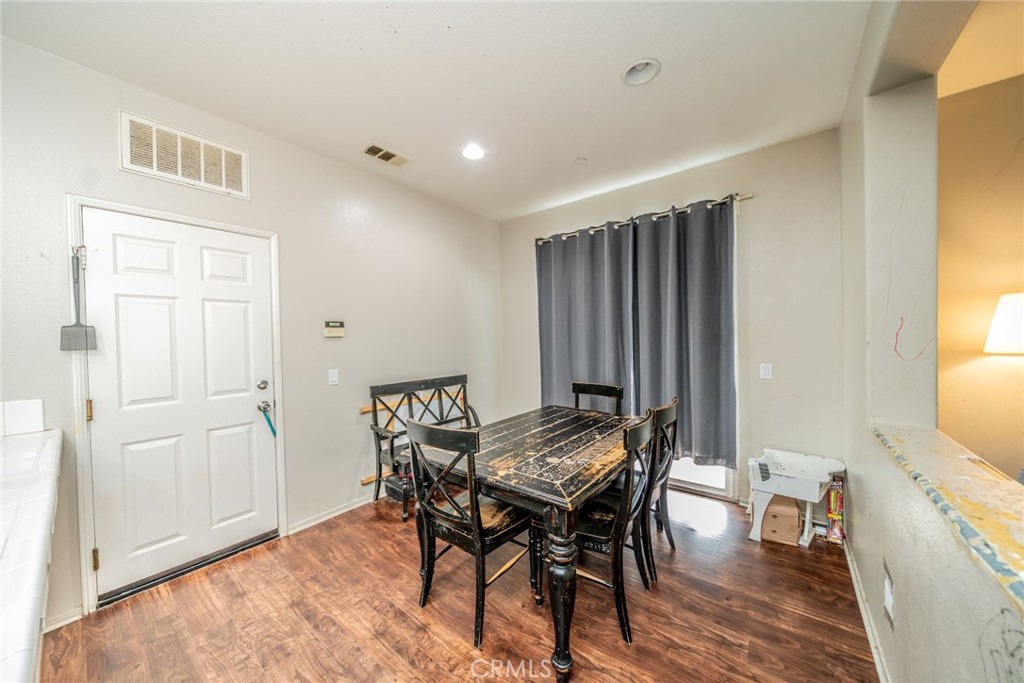 6361 Chattanooga Drive Riverside, CA 92504 - Photo 10 of 33