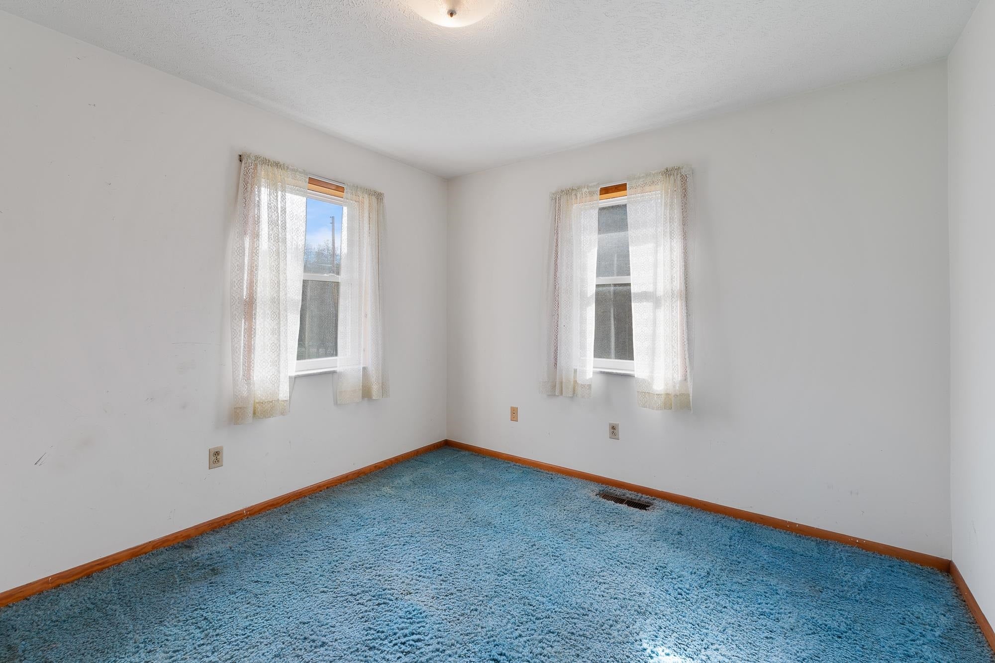 138 Rabbit Run Lane Huntington, WV 25702 - Photo 17 of 32 Gallery Image 17