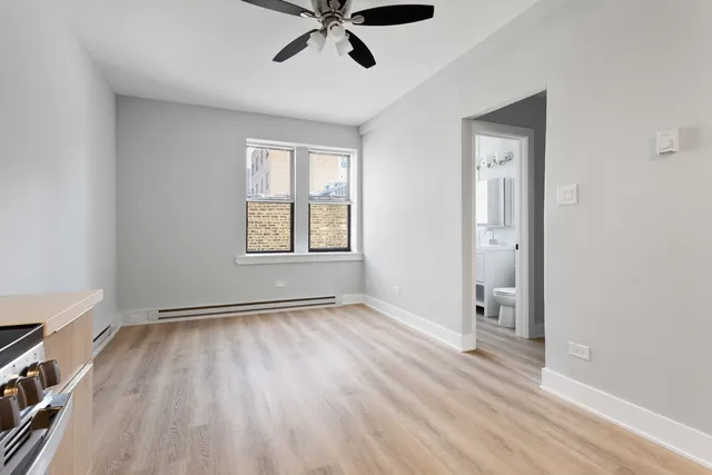 $1,209 | 1634 West Howard Street, Unit 311, Chicago, IL 60626
