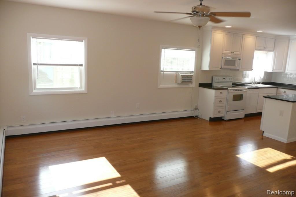 1007 Michigan Street Brighton, MI 48116 - Photo 16 of 30