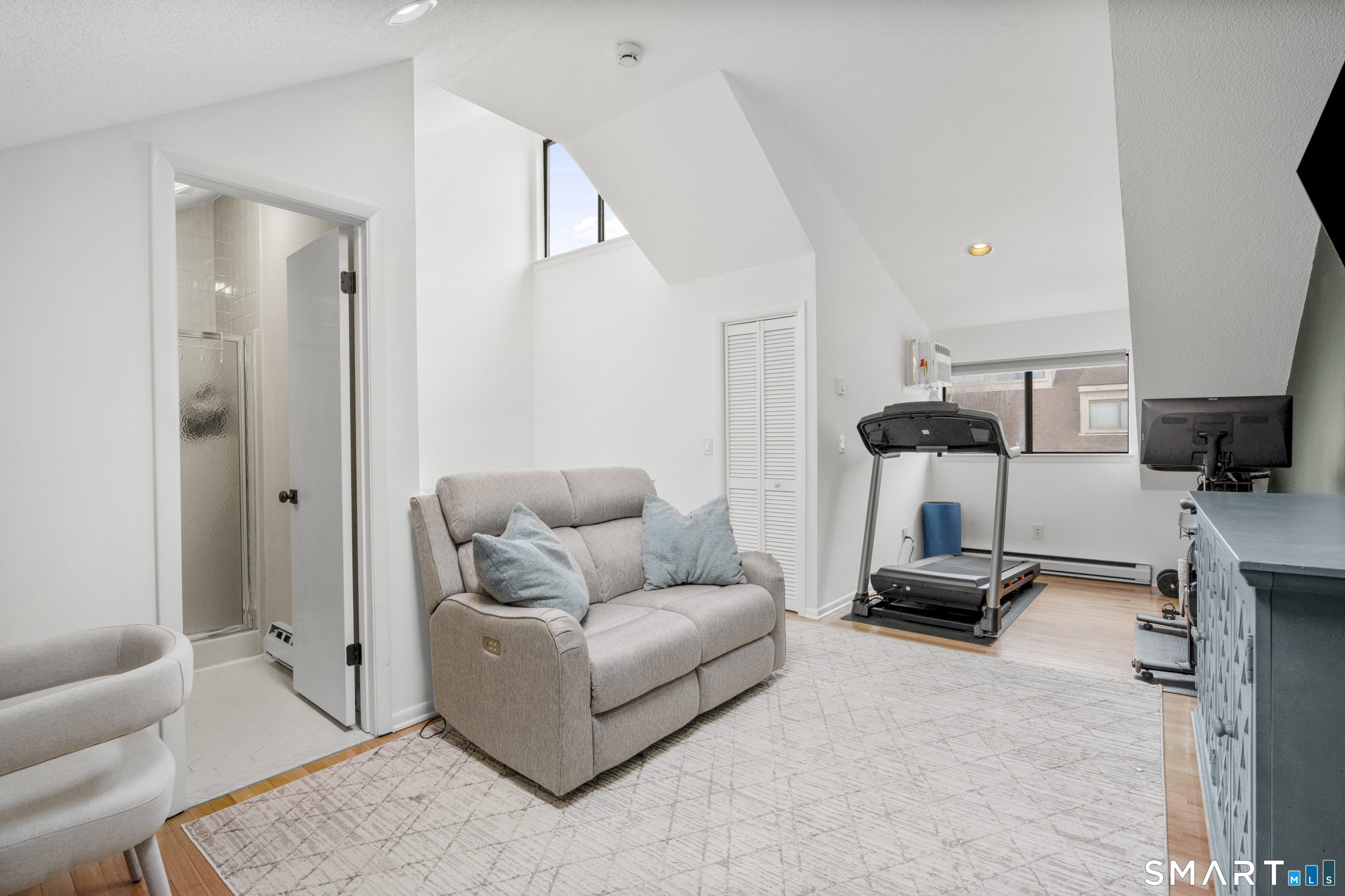 19 Woodway Road, Unit 26 Stamford, CT 06907 - Photo 17 of 23