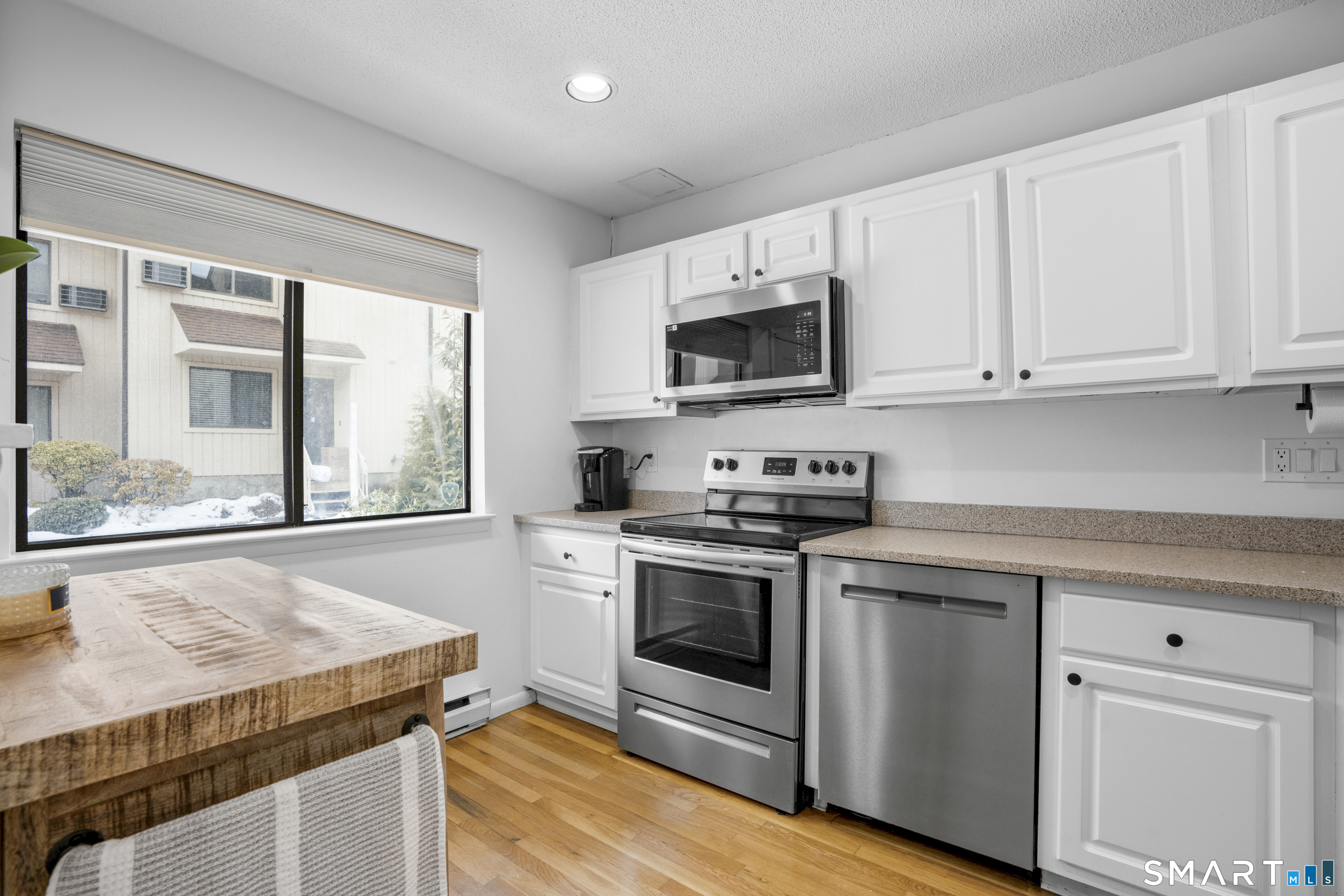 19 Woodway Road, Unit 26 Stamford, CT 06907 - Photo 8 of 23