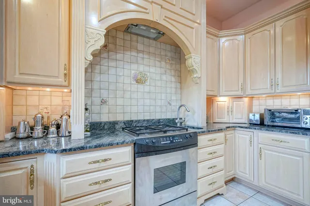 $875,000 | 741 Barnsboro Road, Mullica Hill, NJ 08062