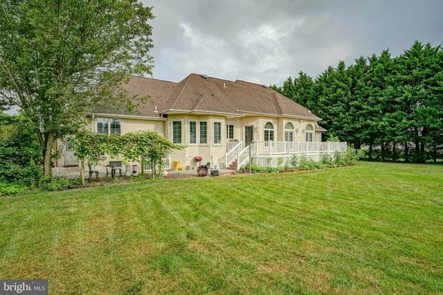 $875,000 | 741 Barnsboro Road, Mullica Hill, NJ 08062