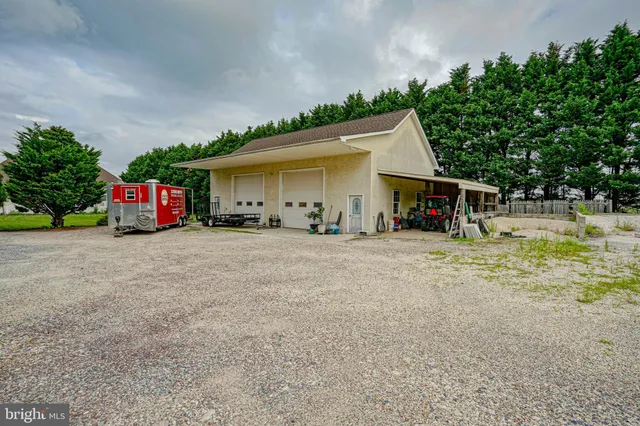 $875,000 | 741 Barnsboro Road, Mullica Hill, NJ 08062