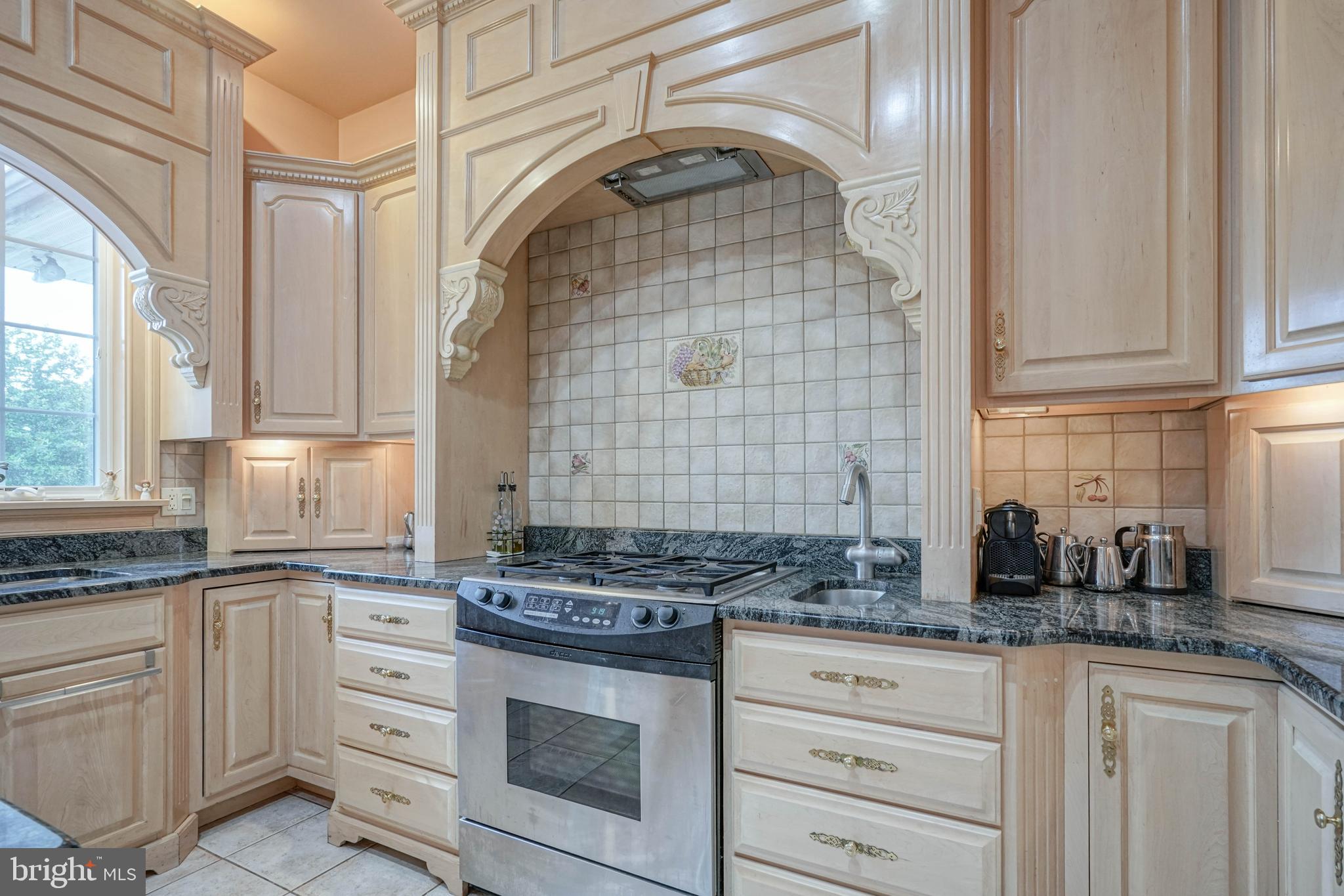 741 Barnsboro Road Mullica Hill, NJ 08062 - Photo 9 of 52