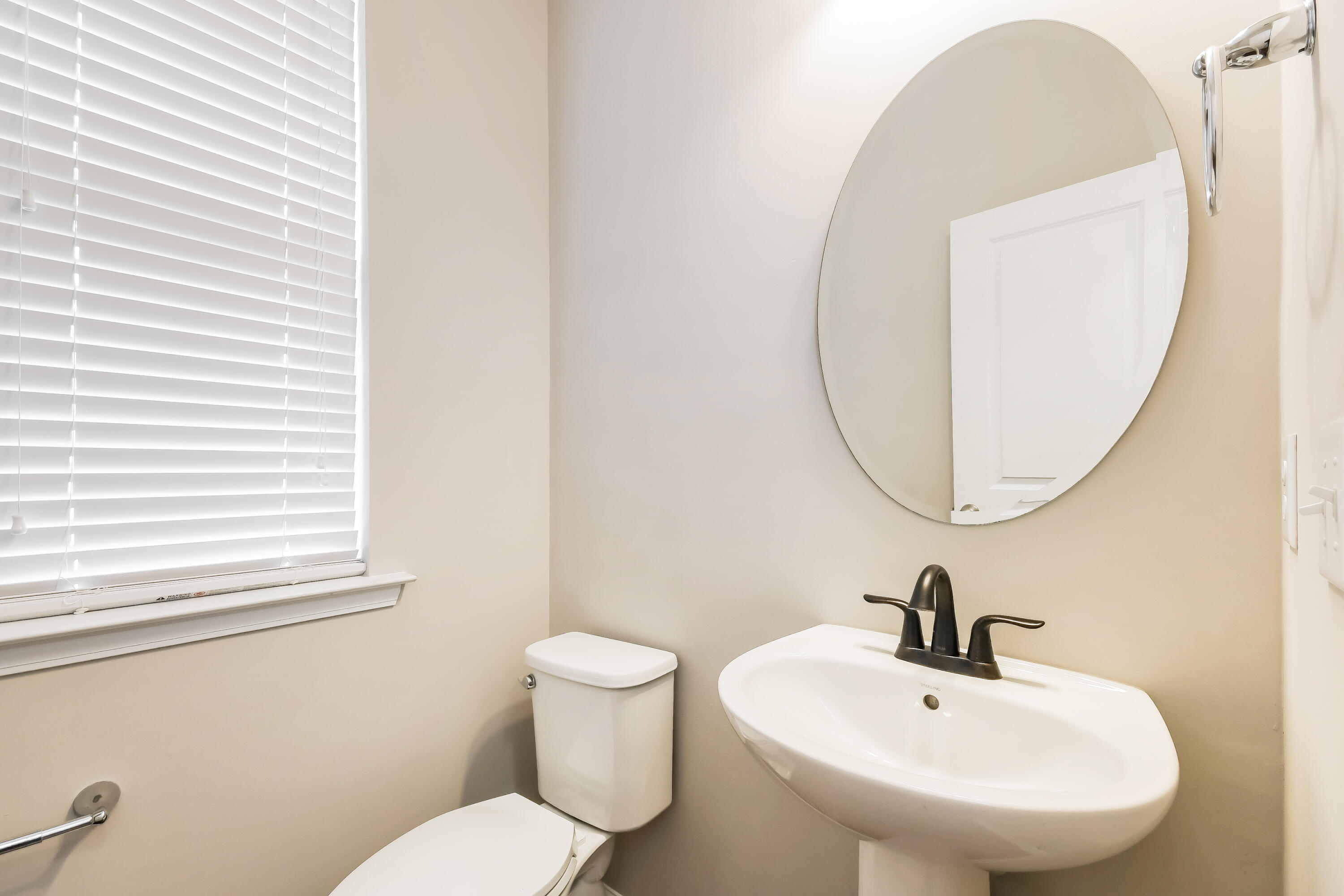 479 Spectrum Road Summerville, SC 29486 - Photo 10 of 17 16-photo-Bathroom-169504e5-aafe-4b9c-bad