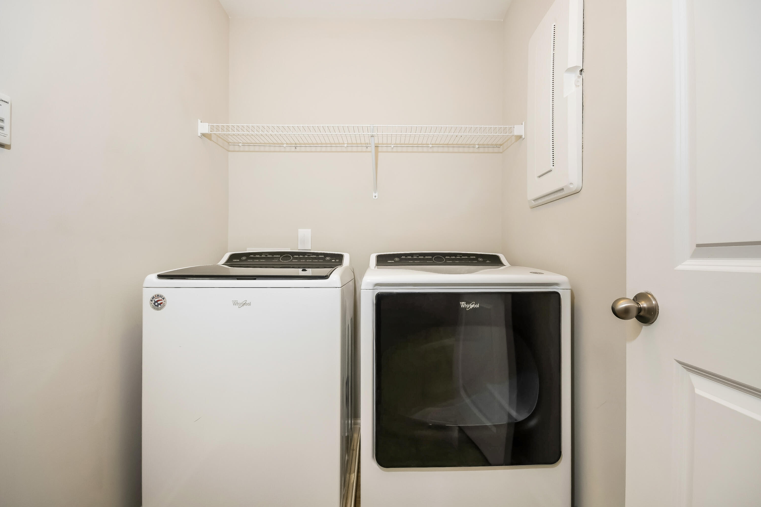 479 Spectrum Road Summerville, SC 29486 - Photo 11 of 17 9-photo-Laundry-Room-38090b7f-736e-42dc-