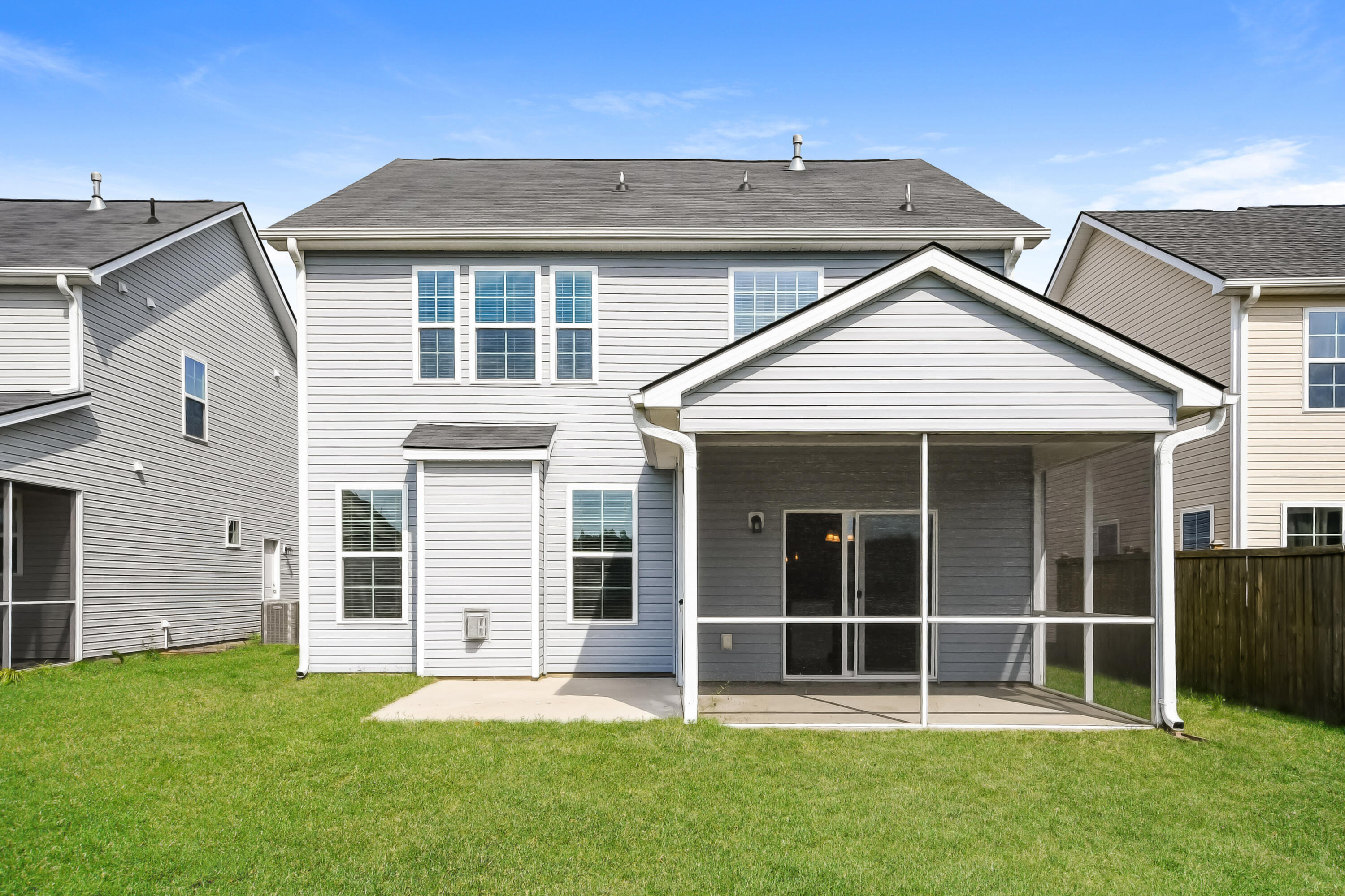 479 Spectrum Road Summerville, SC 29486 - Photo 15 of 17 17-photo-Rear-View-8d1d7446-e6a0-4f37-a3