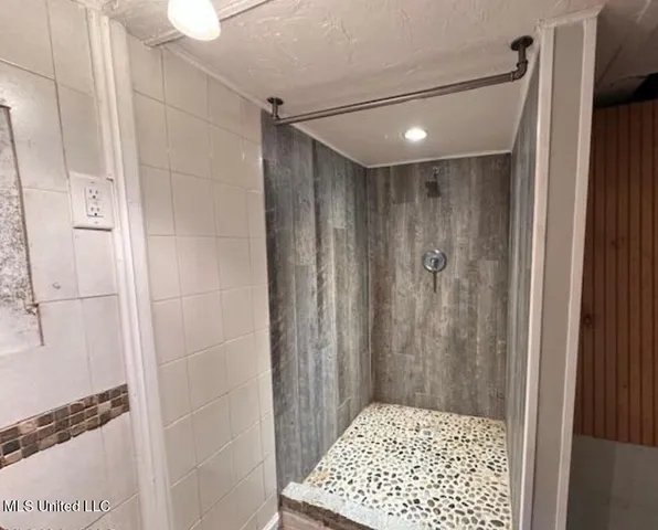 $179,000 | 153 St Peter Street, Biloxi, MS 39530