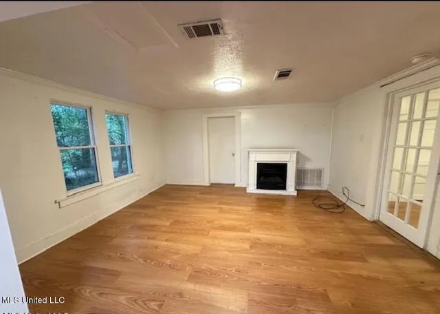 $179,000 | 153 St Peter Street, Biloxi, MS 39530