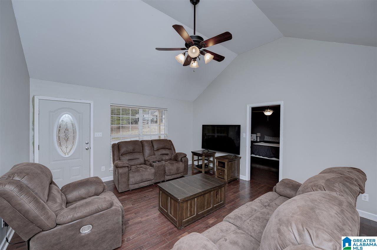 506 Commissary Road Warrior, AL 35180 - Photo 2 of 24