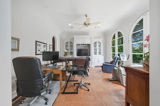 $1,650,000 | 2370 Bolsover Street, Houston, TX 77005