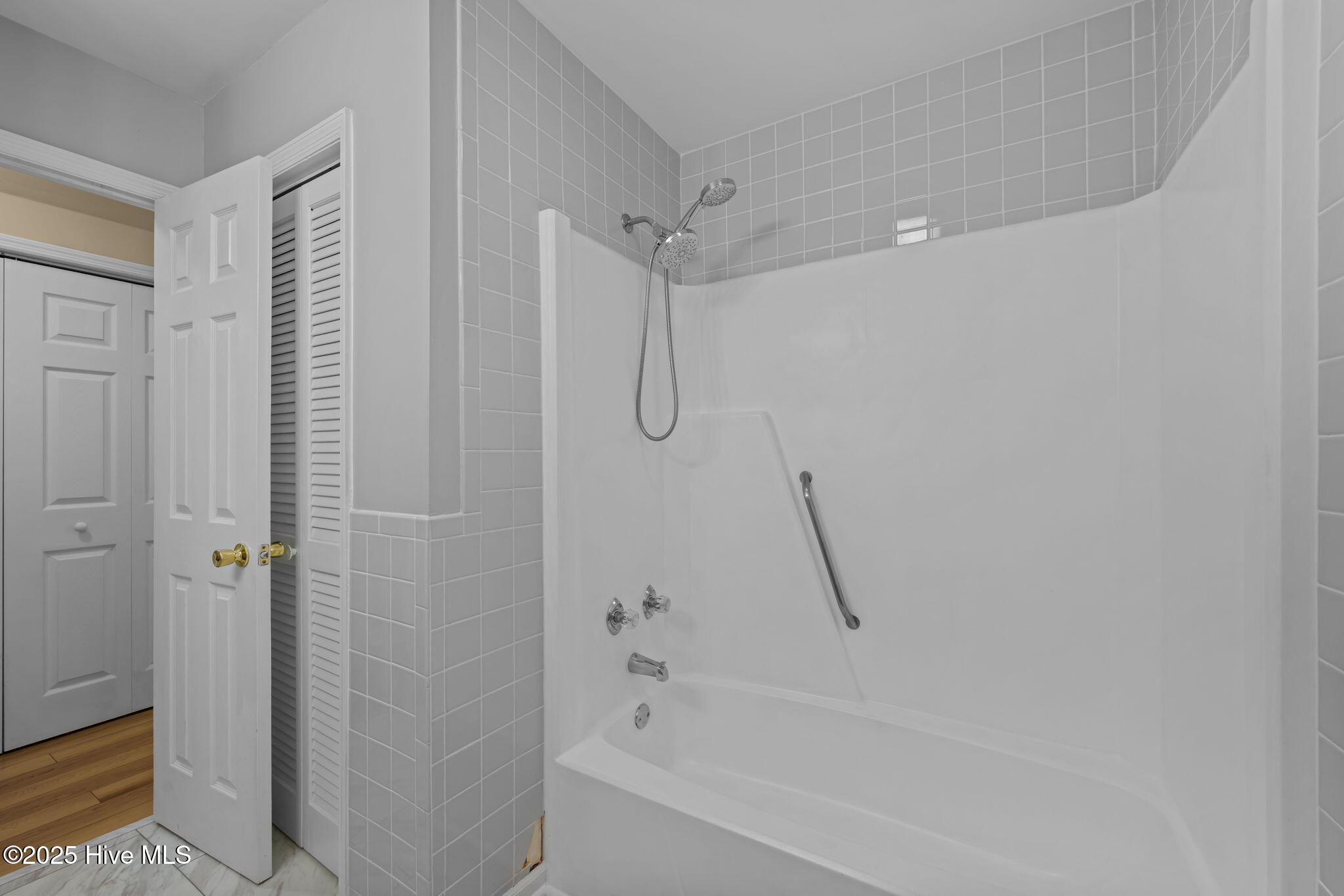 105 Ridgewood Trail New Bern, NC 28560 - Photo 21 of 36 16-web-or-mls-DSC_1005