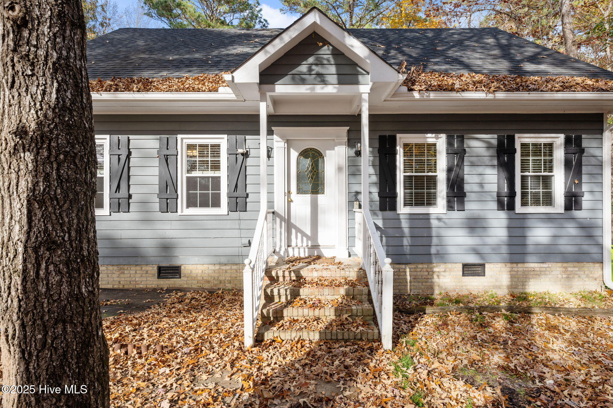 105 Ridgewood Trail New Bern, NC 28560 - Photo 4 of 36 1-web-or-mls-DSC_1066