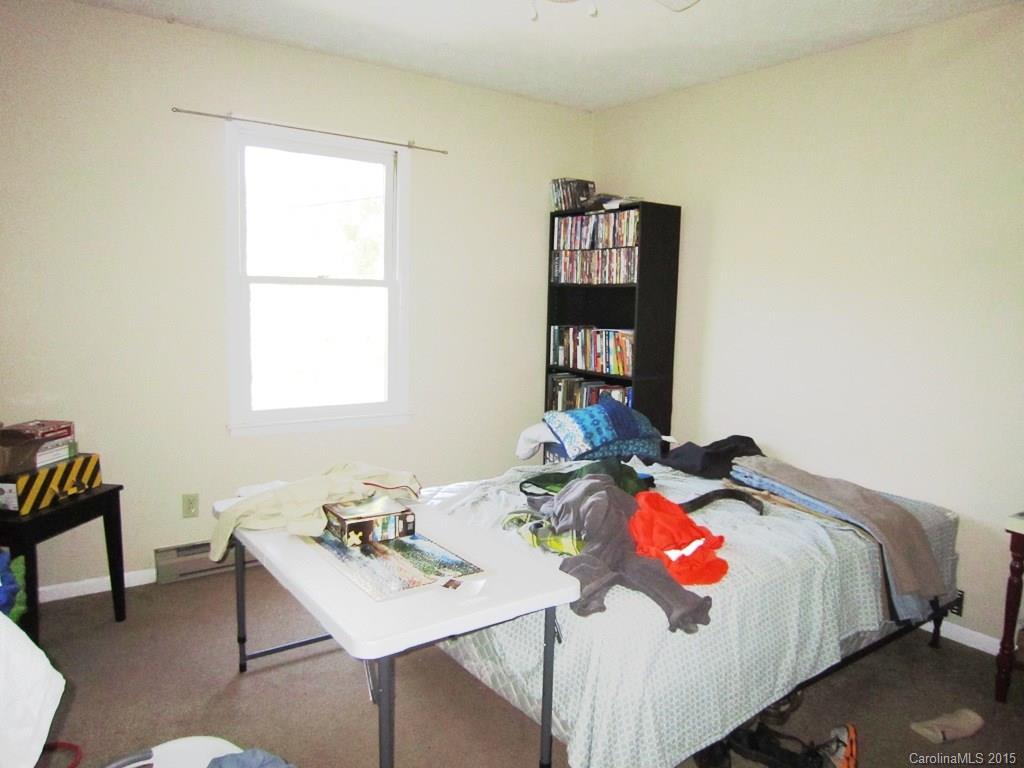 319 Pritchard Road Candler, NC 28715 - Photo 8 of 23 Gallery Image 8