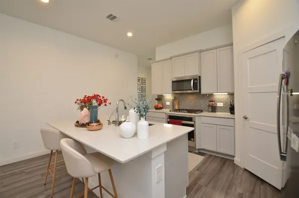 $2,400 | 22518 Modica Rift Lane, Katy, TX 77449