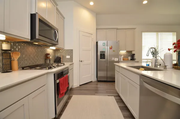 $2,400 | 22518 Modica Rift Lane, Katy, TX 77449
