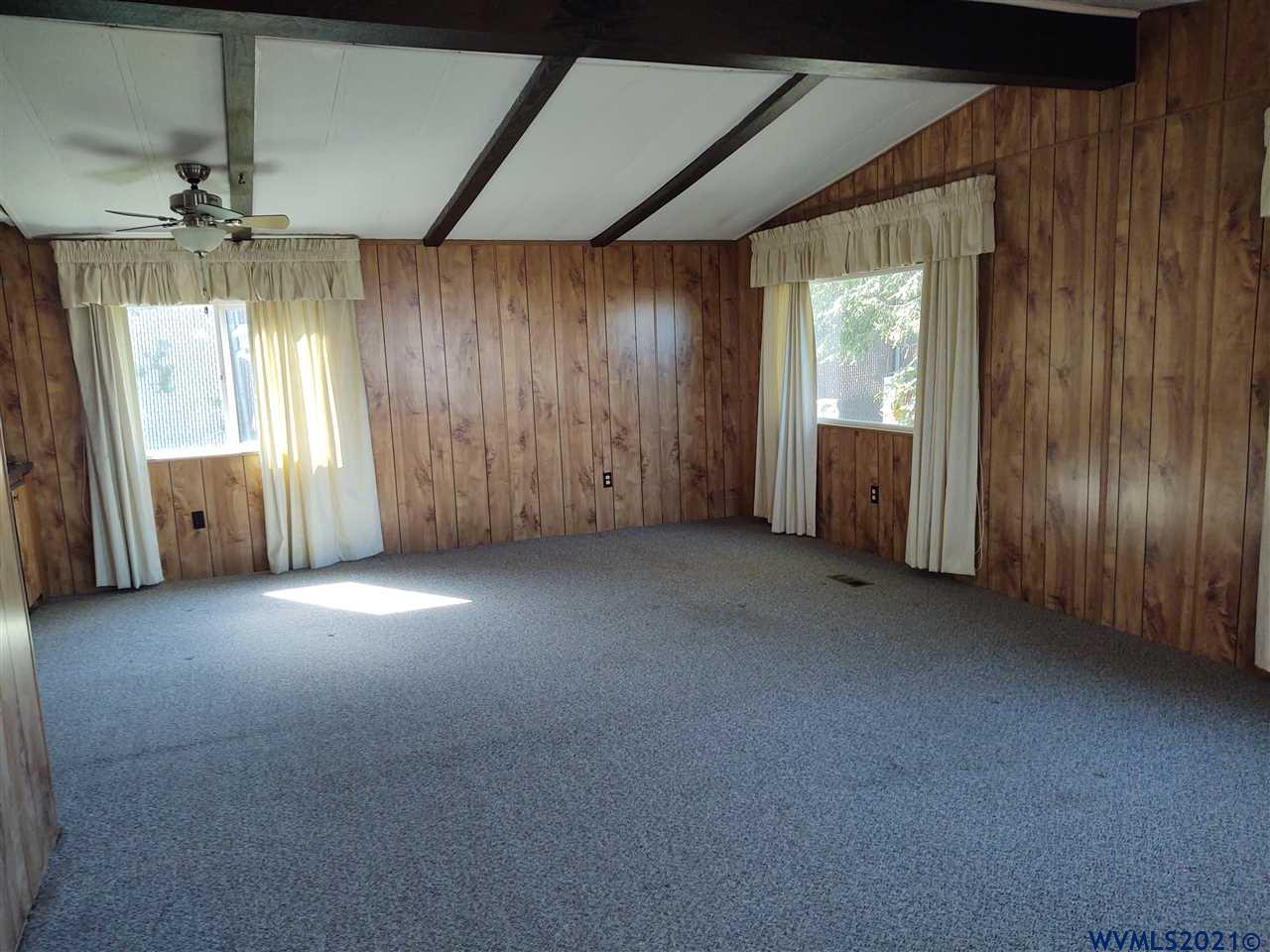 4730 Auburn Road Northeast, Unit 52 Salem, OR 97301 - Photo 3 of 12 Gallery Image 3