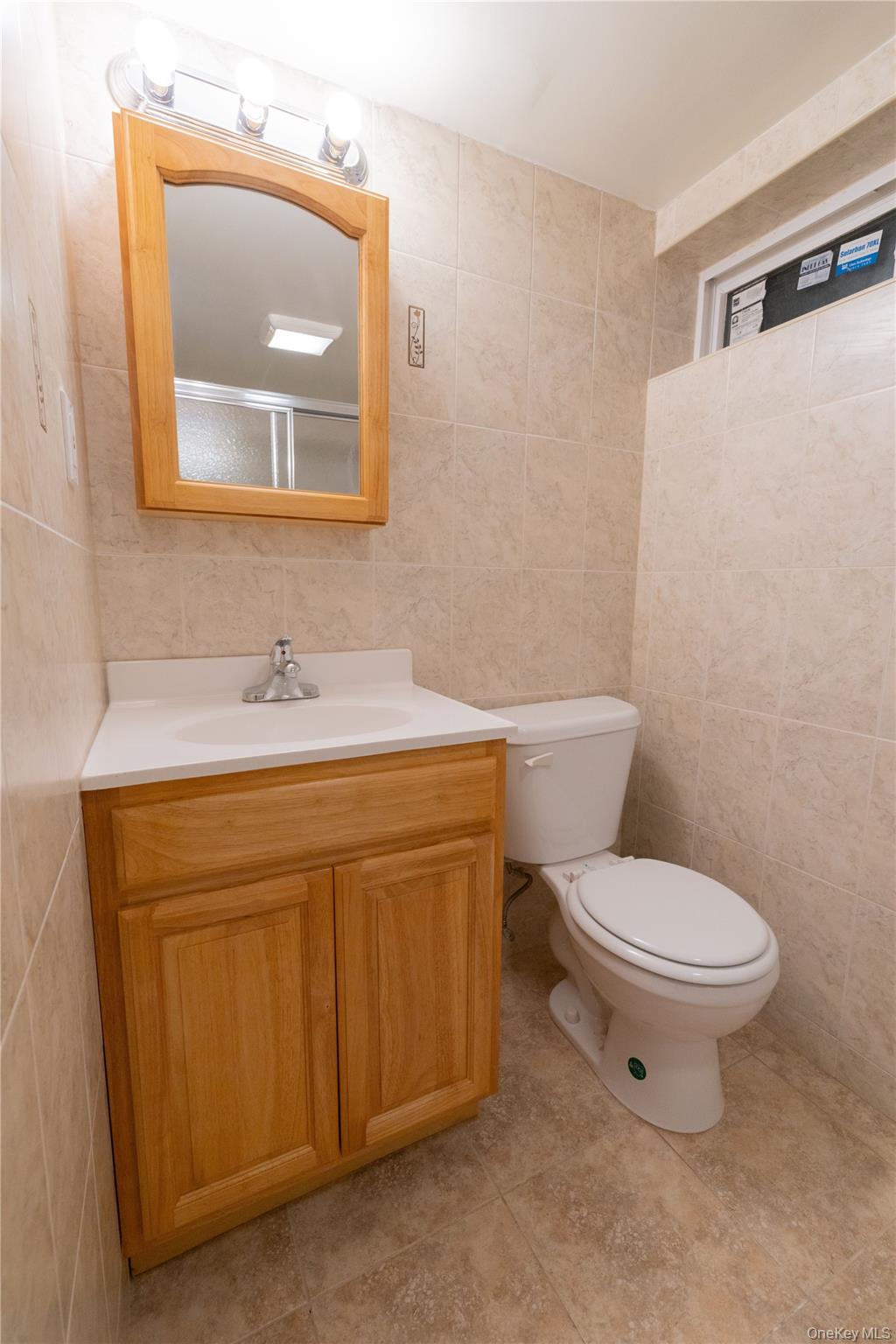 131 Ira Road Syosset, NY 11791 - Photo 18 of 22