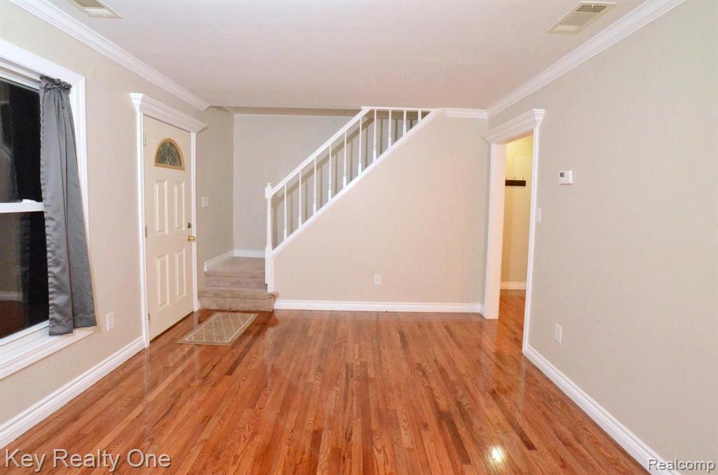 1202 Lear Court Rochester Hills, MI 48307 - Photo 6 of 19