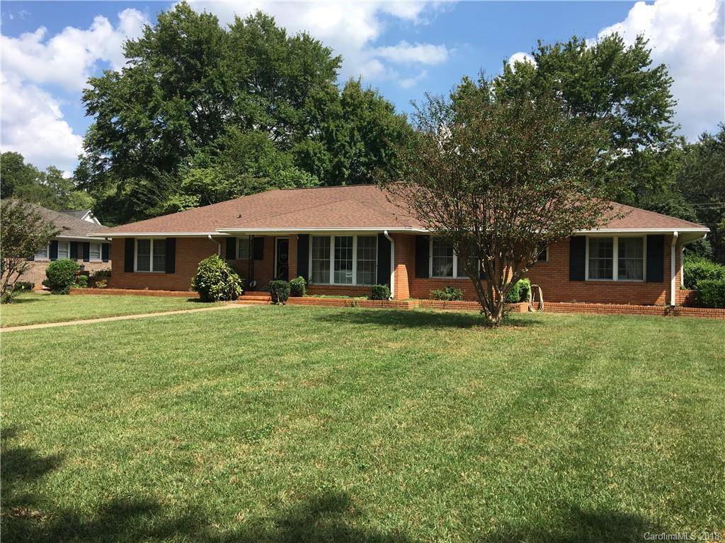 759 Lansdowne Road Charlotte, NC 28270 - Photo 1 of 27 Gallery Image 1