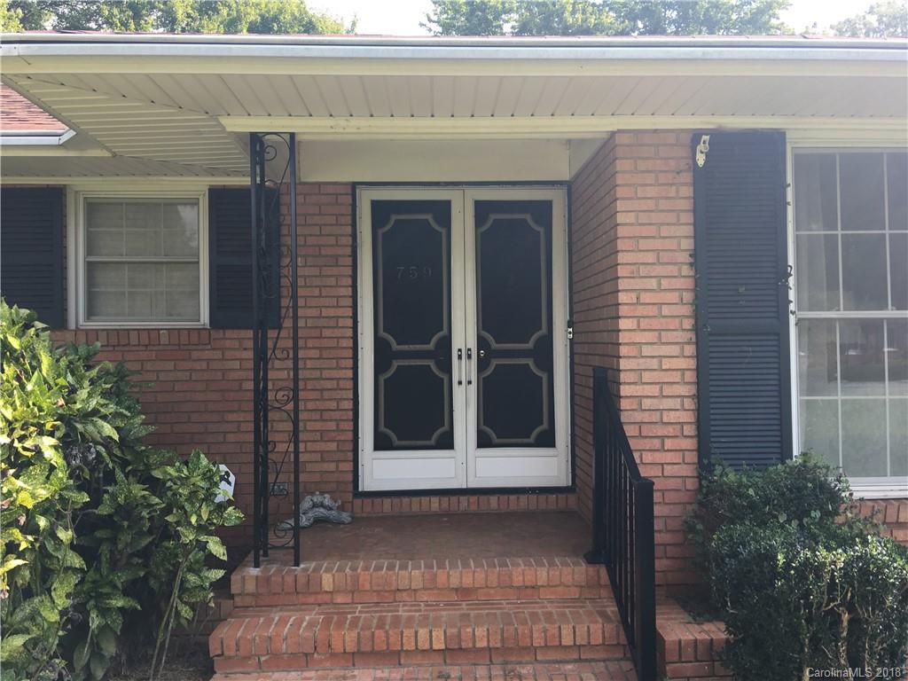 759 Lansdowne Road Charlotte, NC 28270 - Photo 2 of 27 Gallery Image 2