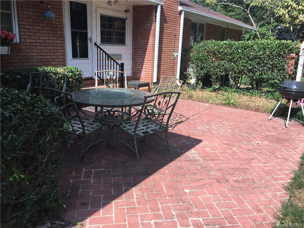 759 Lansdowne Road Charlotte, NC 28270 - Photo 21 of 27 Gallery Image 21