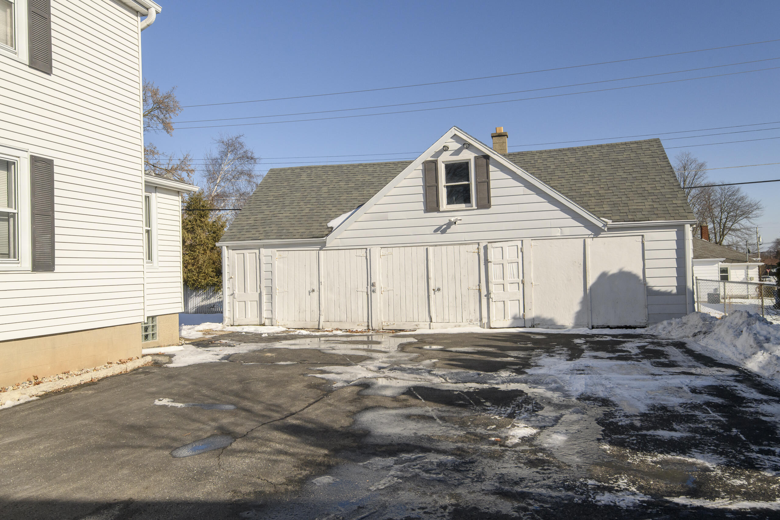 3554 South 84th Street, Unit 3554A Milwaukee, WI 53228 - Photo 26 of 27 3554 S 84th