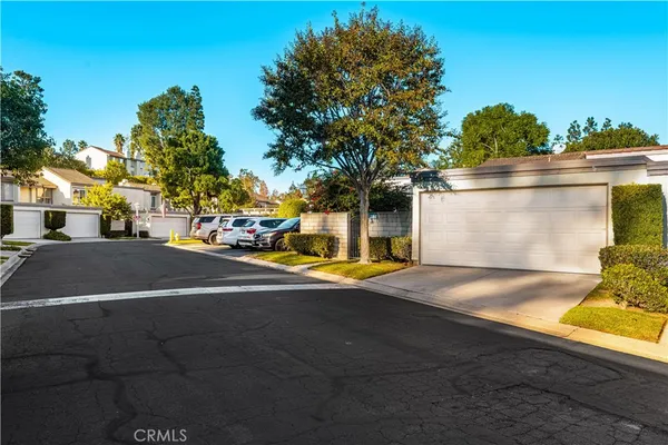 $749,000 | 5573 East Vista Del Rio, Anaheim Hills, CA 92807
